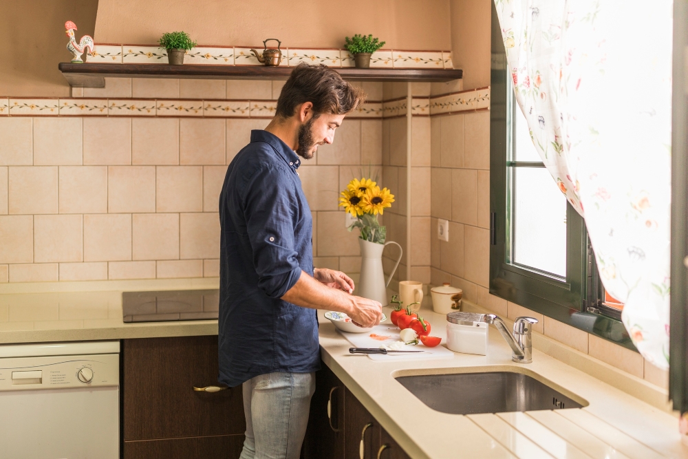 Kitchen & Bathroom